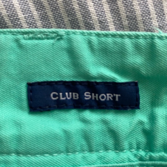 Vineyard Vines Embroidered Club Shorts - Picture 6 of 6